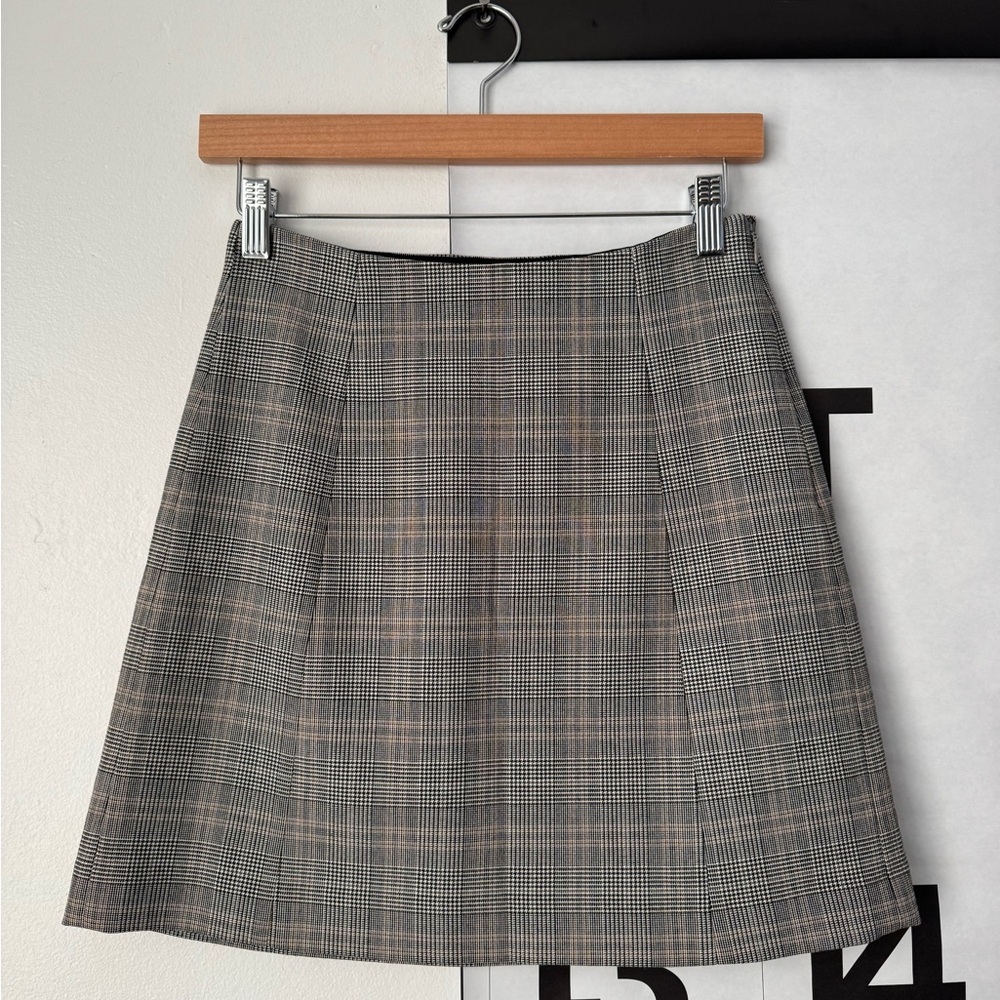 Aritzia Babaton Plaid Hopper Skirt — Size 2